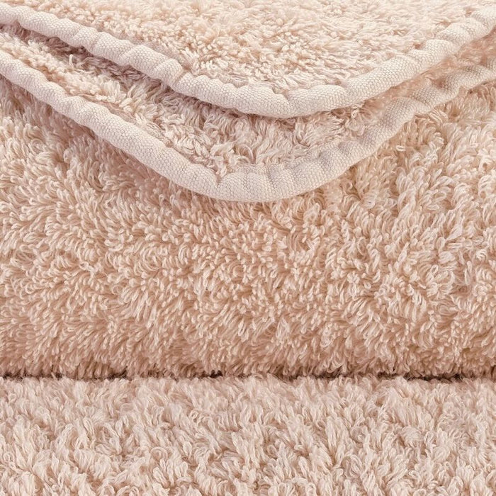 Abyss Super Pile Bath Sheet 40x72 Nude 610 - Swatch at Fig Linens and Home