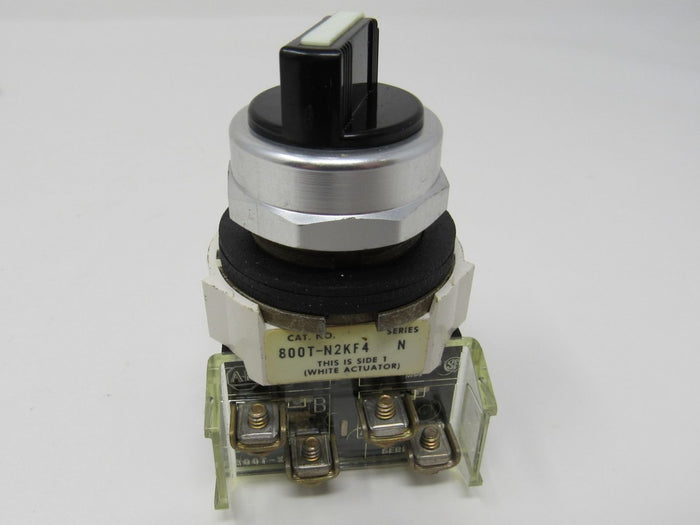 Allen-Bradley-Oiltight-Pilot-Control-Unit-Standard-Operator-Series-N-800T-N2KF4B-818 3