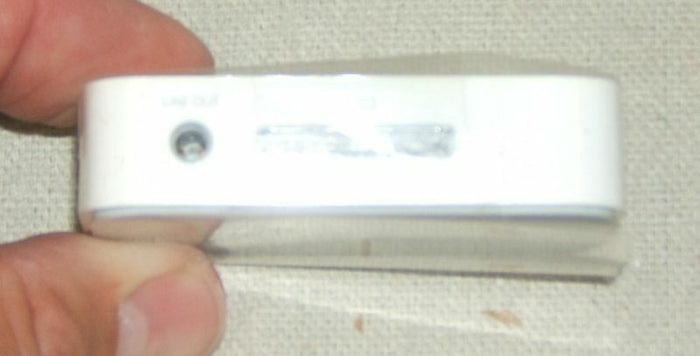 apple-adaptor-2-x-1-x2
