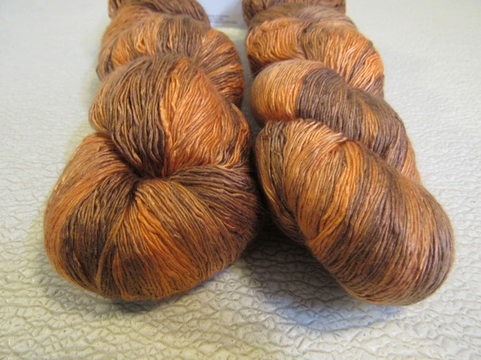 Artyarns-Ensemble-Light-Yarn-2-Skeins-400-Yards-Each-Super-Soft-282 4