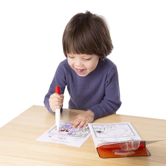 Color Blast Dinosaur Melissa & Doug®