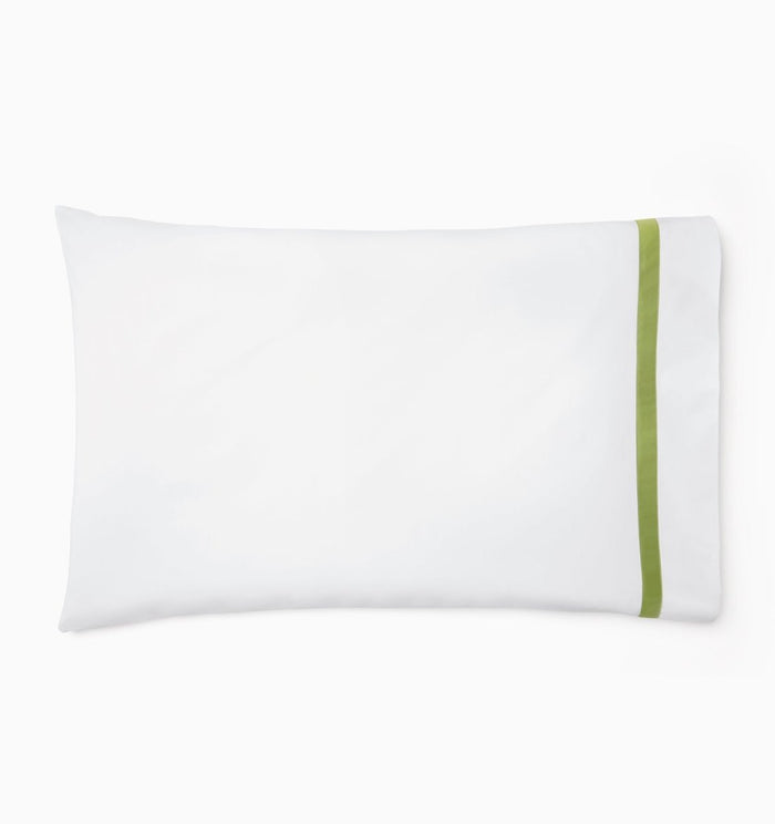 Estate Bedding in White and Apple Green by Sferra King Duvet Cover 106X92 White/Apple Green at FIG LINENS AND HOME 3