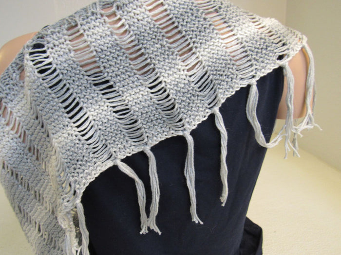 Handcrafted-Shawl-Gray-Cream-Boho-Textured-Fringes-Cotton-Female-Adult-492 7