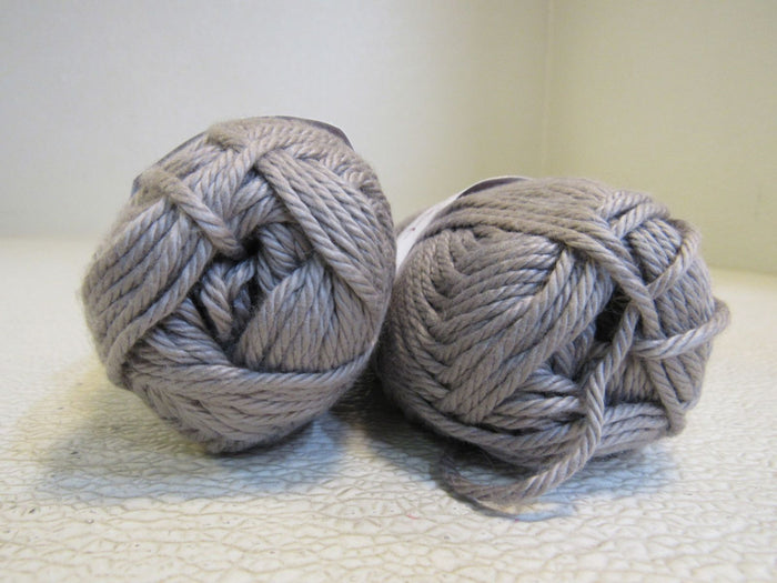 Knit-Picks-Shine-Worsted-Yarn-Robot-2-Skeins-75-Yards-Each-774 4