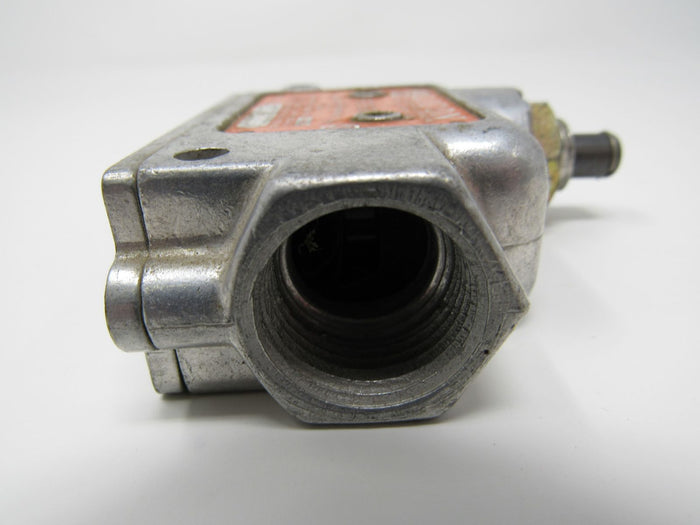 Licon-Snap-Limit-Switch-15A-125-250-or-480-VAC-Issue-No-F-84-30-2000-776 4