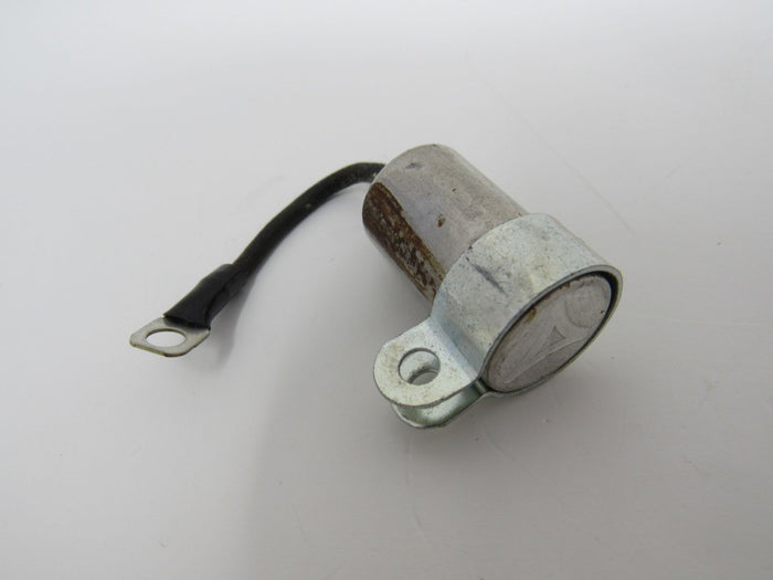 Napa-Echlin-Distributor-Ignition-Condenser-FM201-660 1