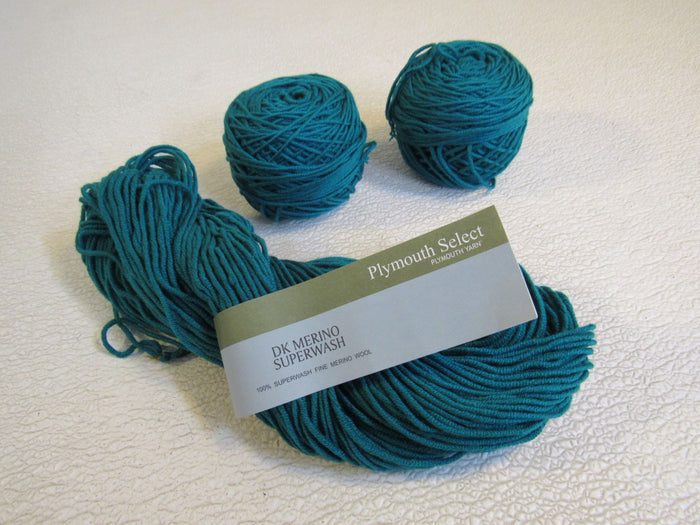 Plymouth-Yarn-DK-Merino-Superwash-Yarn-2-Balls-1-Skein-130-Yards-Each-434 2