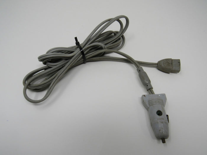 Standard-12V-Car-Charger-Power-Adapter-ft-462 3