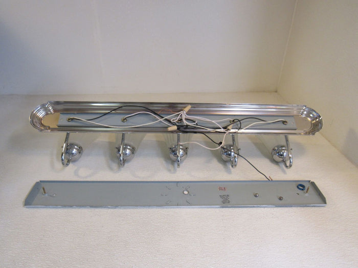 Standard-Bathroom-Fixture-Wall-Mount-Light-5-Bulbs-36in-x-8in-508 7