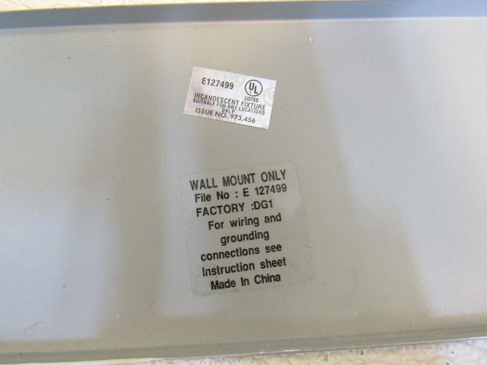 Standard-Bathroom-Fixture-Wall-Mount-Light-5-Bulbs-36in-x-8in-508 8