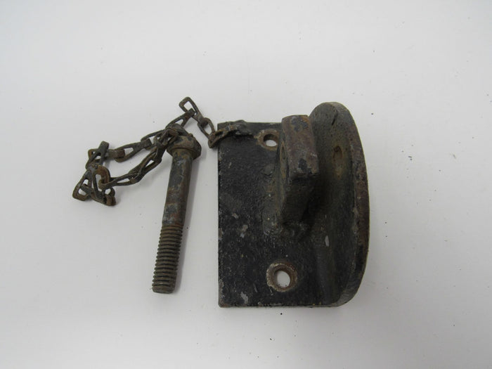 Standard-Bracket-With-Screw-On-Clamp-4in-x-x-Metal-824 5