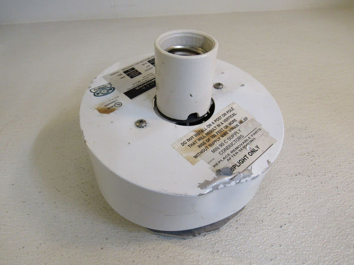 Sterner-Uplight-Fixture-100-Watts-8in-x-8in-Use-348222-Metal-474 2