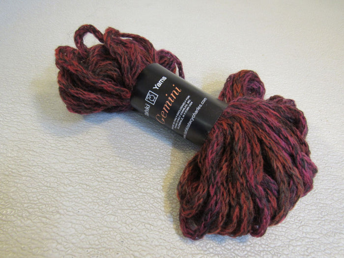 Tahki-Yarns-Gemini-Novelty-Yarn-1-Skein-49-Yards-418 1