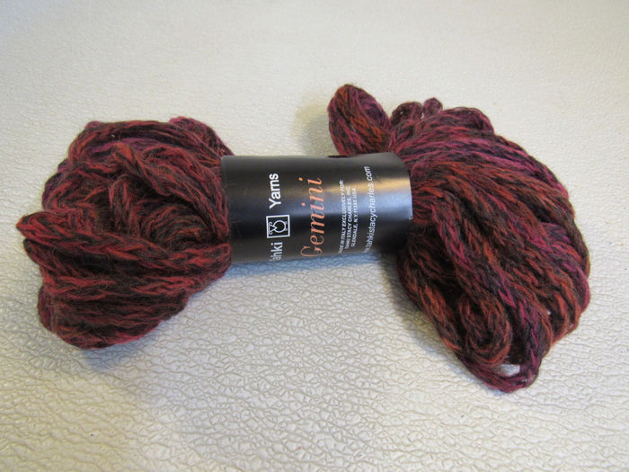 Tahki-Yarns-Gemini-Novelty-Yarn-1-Skein-49-Yards-418 3